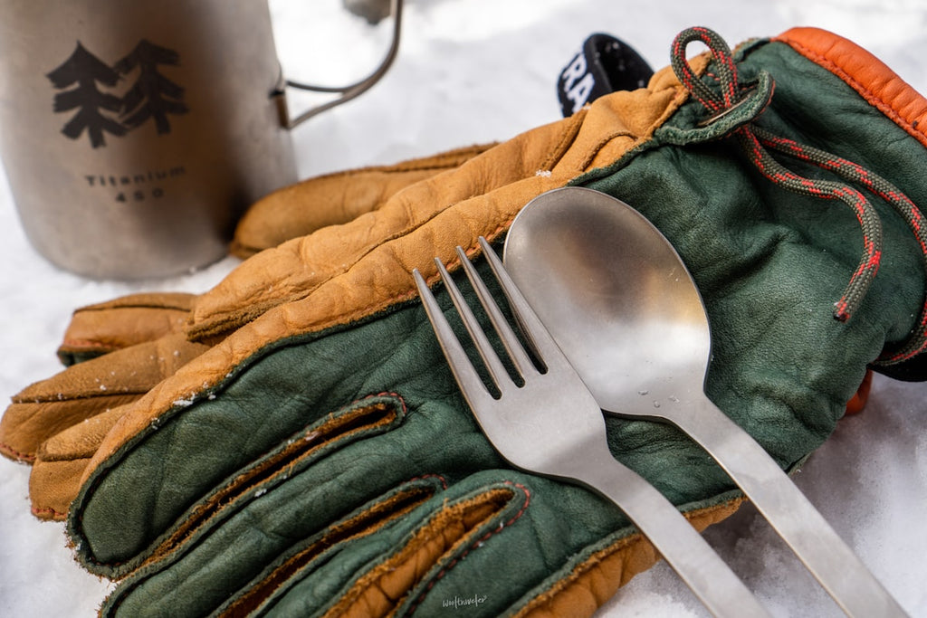 Lightweight camping cutlery set for hiking